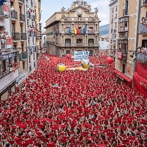 Tourist - Casa Particular Pamplona